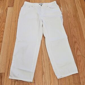 NWT Jones New York Signature Petite Capri White Women's Size 4P